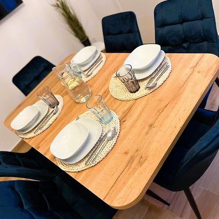 La Promenade Apartment Аликанте Екстериор снимка