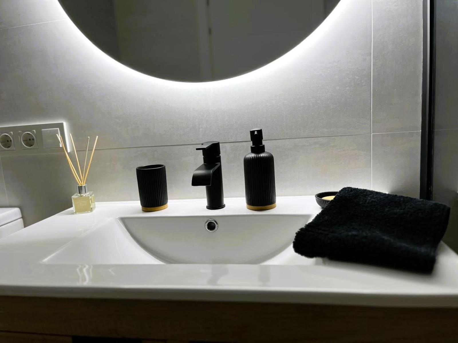 La Promenade Apartment Аликанте Екстериор снимка
