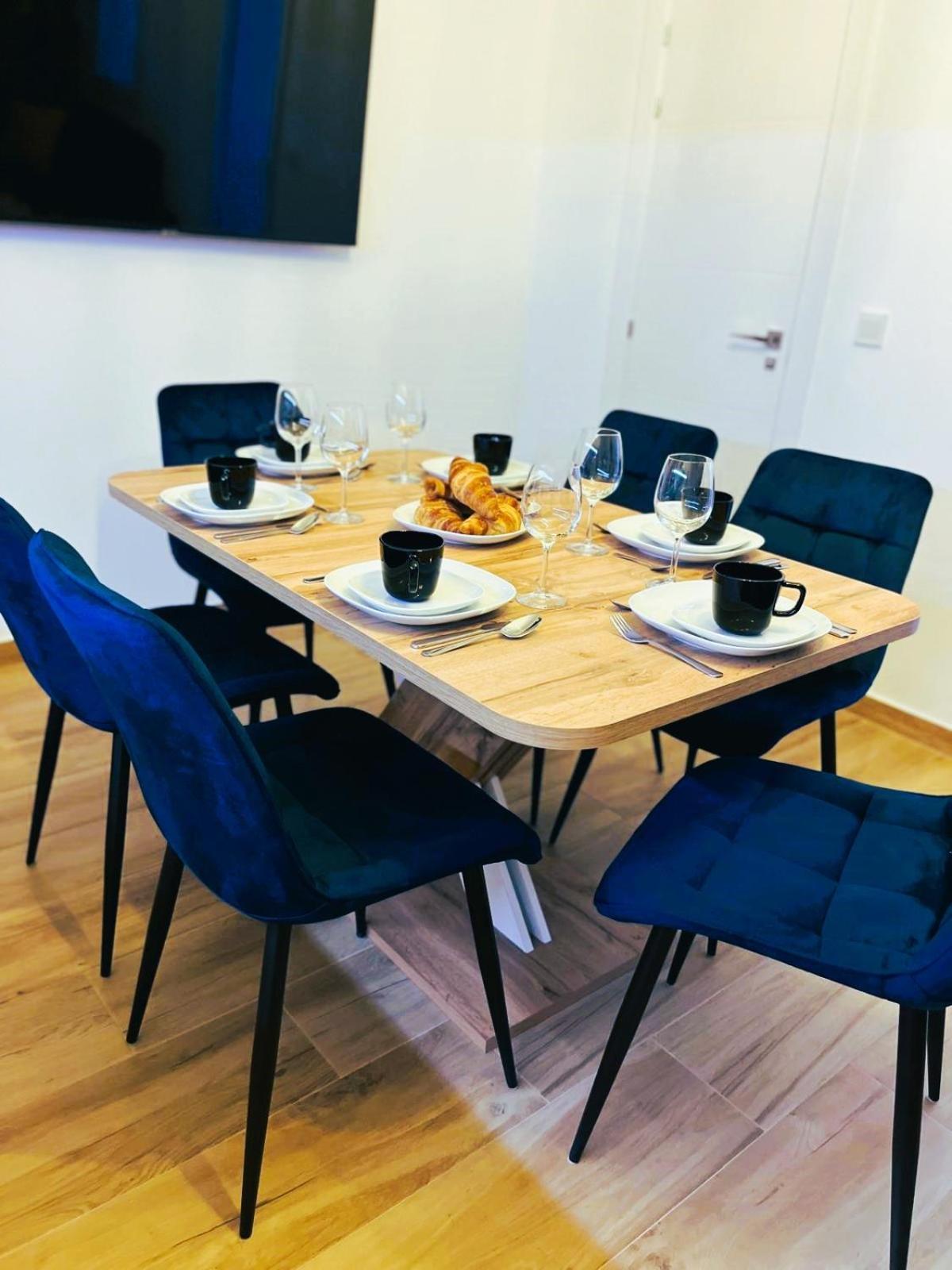 La Promenade Apartment Аликанте Екстериор снимка