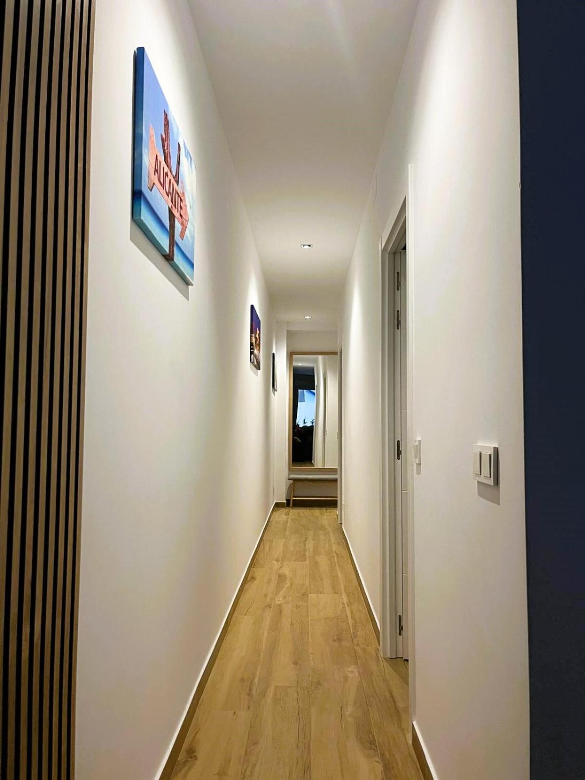 La Promenade Apartment Аликанте Екстериор снимка