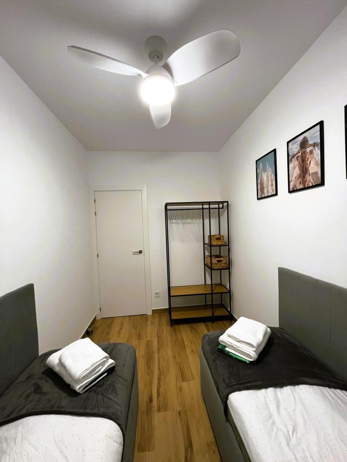La Promenade Apartment Аликанте Екстериор снимка